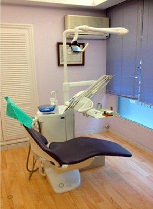 Clínica Miguel Hornero Corisco silla de consultorio dental
